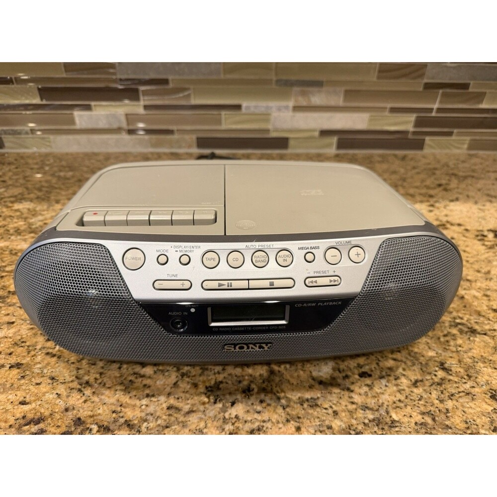 Sony  CD CFD-S05 Radio Cassette- Boombox  Corder Stereo Tested *antenna Off